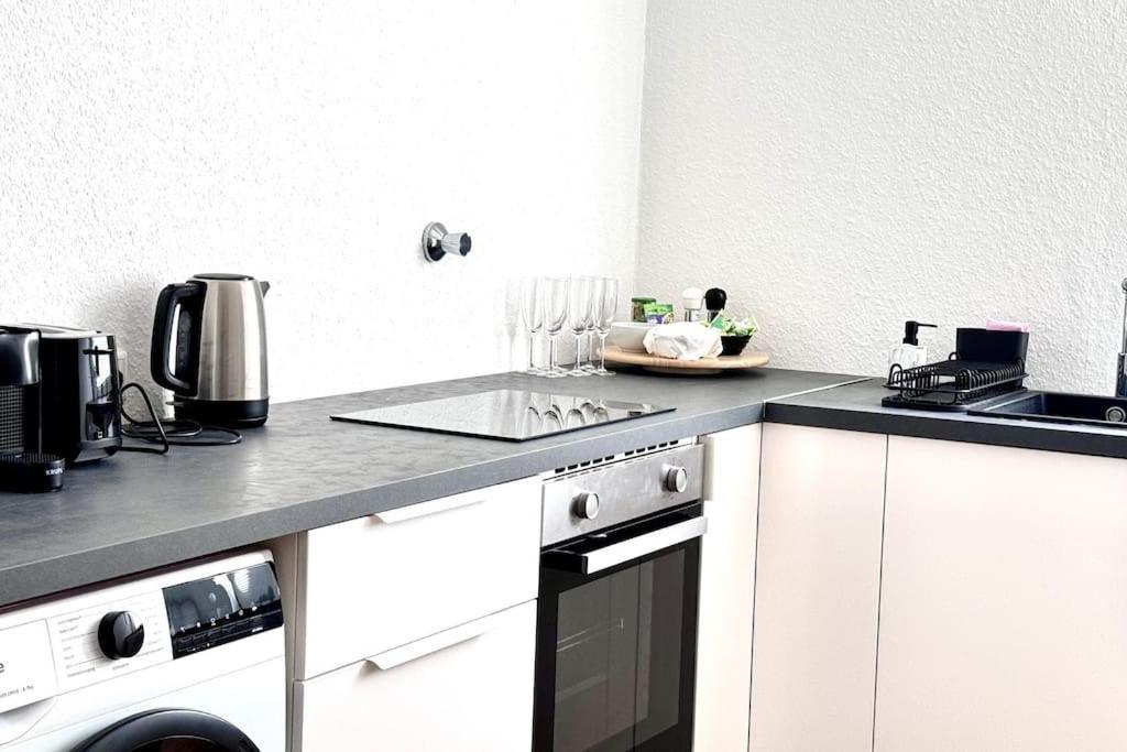 Moderne Wohnung In Stadionnaehe Mit Parkplatz 도르트문트 외부 사진