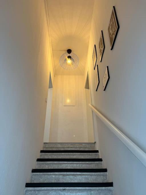 Moderne Wohnung In Stadionnaehe Mit Parkplatz 도르트문트 외부 사진